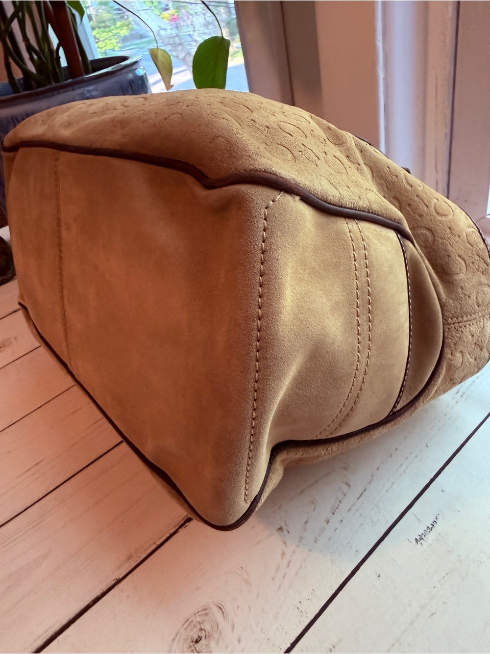 Celine | Vintage Boogie Bag in Tan C Macadam Embossed Suede - Picture 12 of 15